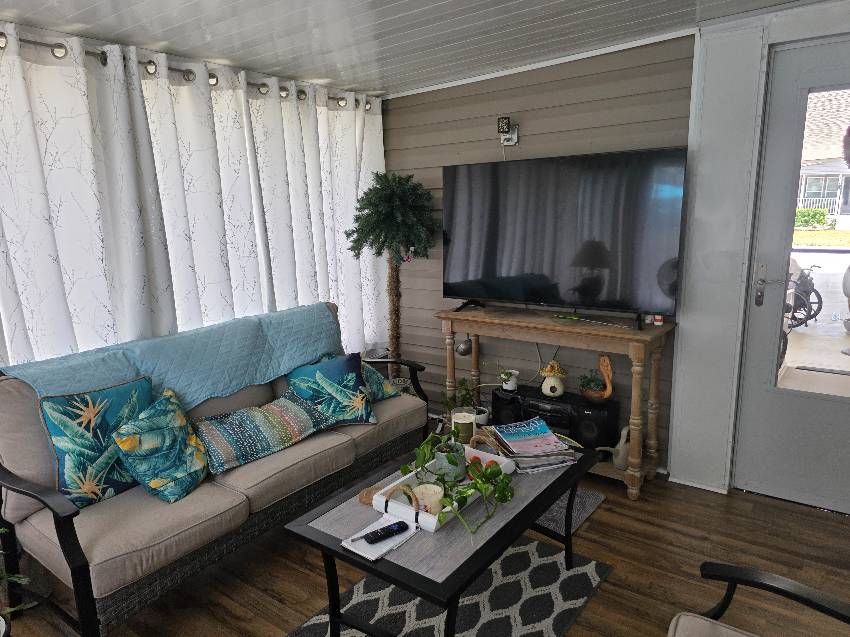 6974 W Duncan Lane a Homosassa, FL Mobile or Manufactured Home for Sale