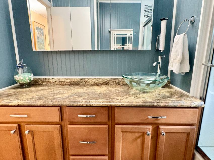 901 Inagua W a Venice, FL Mobile or Manufactured Home for Sale
