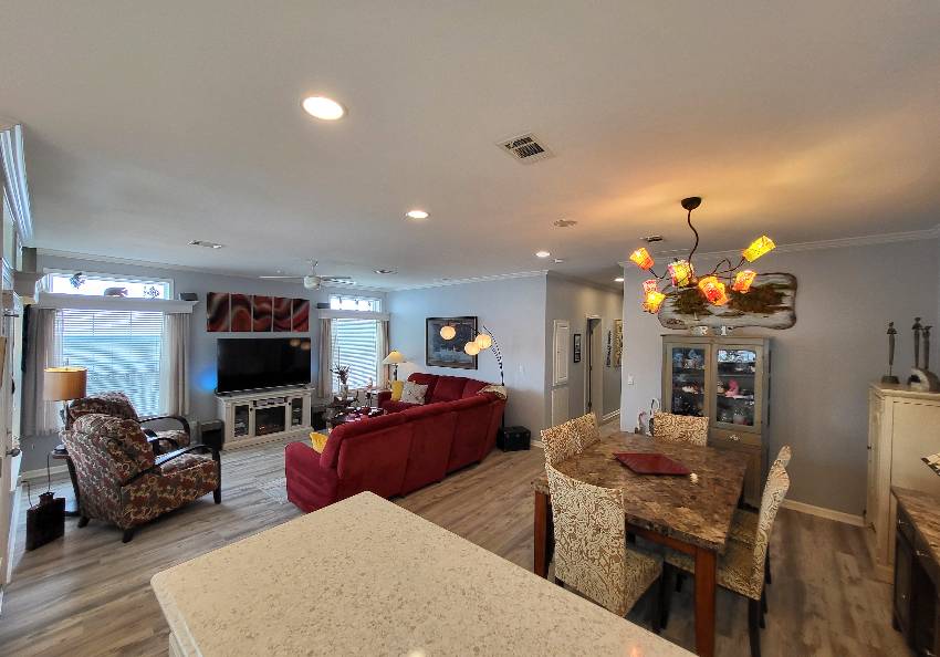 5523 Yarmouth Lane a Sarasota, FL Mobile or Manufactured Home for Sale