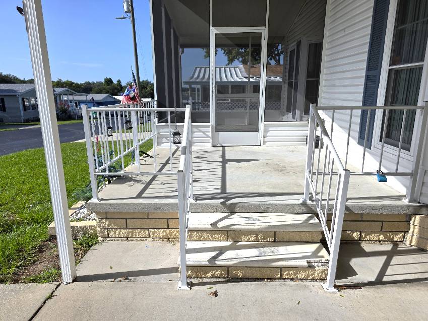 11601 Pierview Rd a Dade City, FL Mobile or Manufactured Home for Sale