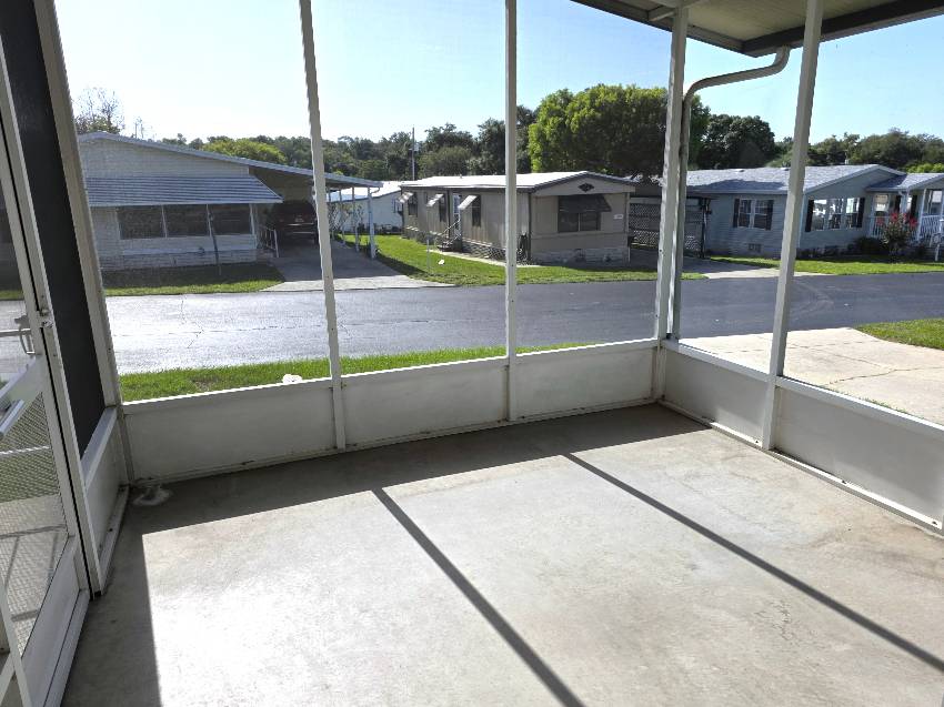 11601 Pierview Rd a Dade City, FL Mobile or Manufactured Home for Sale
