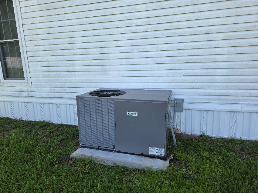 11601 Pierview Rd a Dade City, FL Mobile or Manufactured Home for Sale