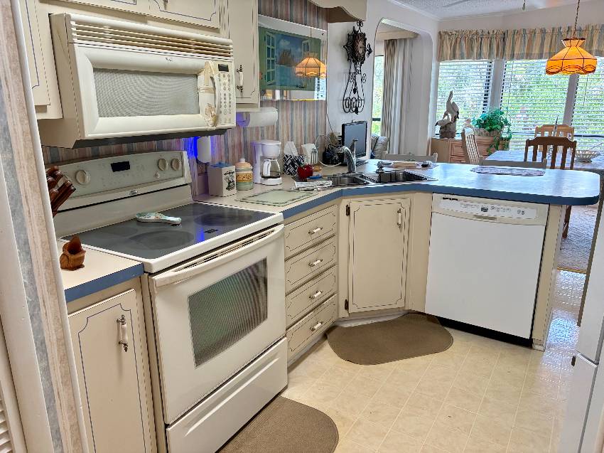 1265 N Indies Circle a Venice, FL Mobile or Manufactured Home for Sale
