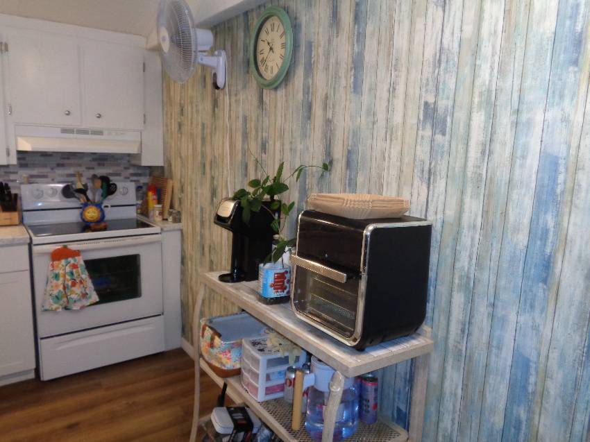 3731 Old Tampa Hwy #18 a Lakeland, FL Mobile or Manufactured Home for Sale