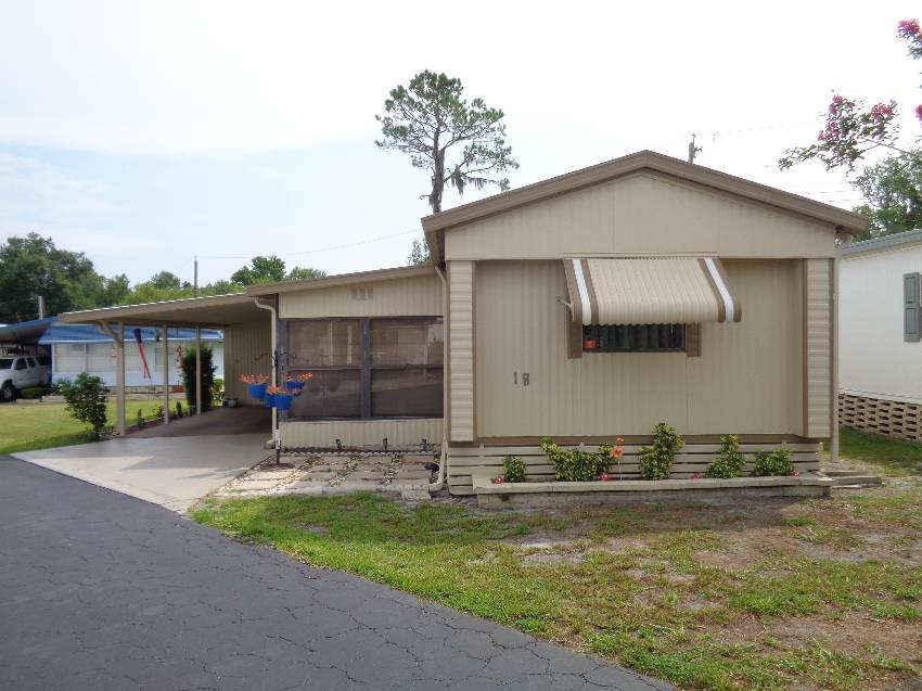 3731 Old Tampa Hwy #18 a Lakeland, FL Mobile or Manufactured Home for Sale