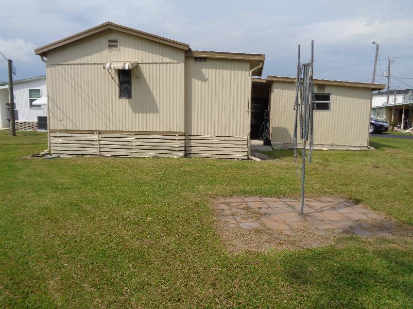 3731 Old Tampa Hwy #18 a Lakeland, FL Mobile or Manufactured Home for Sale