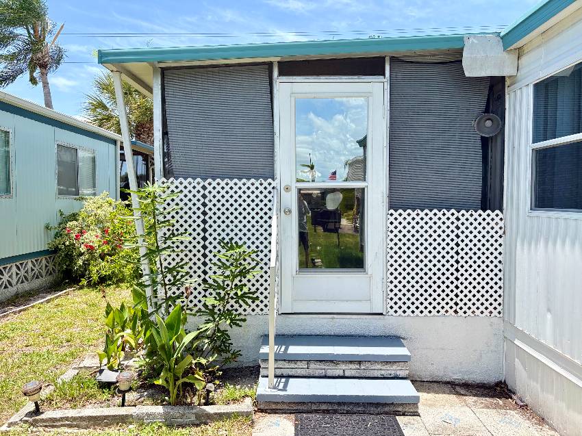 416 Zacapa a Venice, FL Mobile or Manufactured Home for Sale