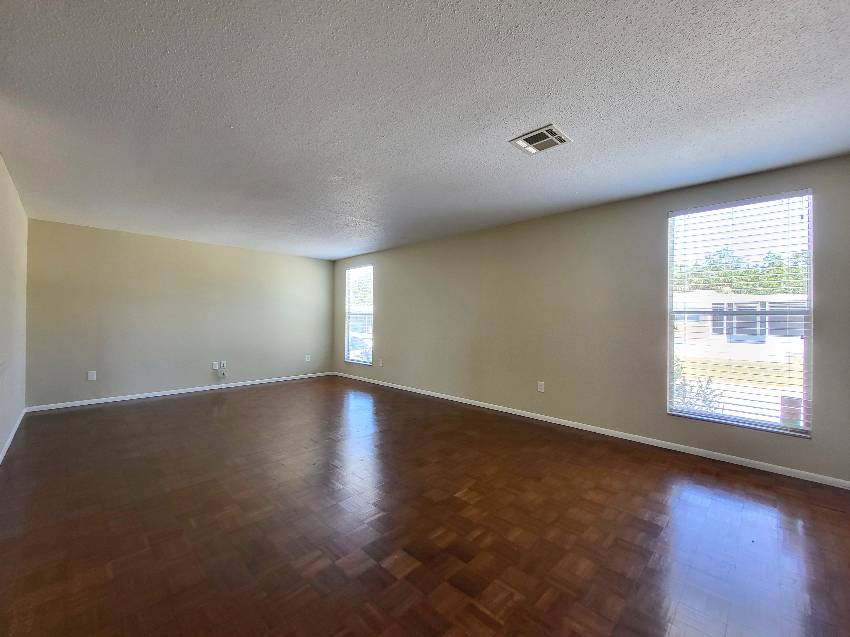 2110 Fremont Dr a Sarasota, FL Mobile or Manufactured Home for Sale