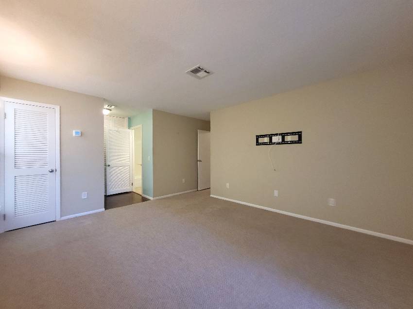 2110 Fremont Dr a Sarasota, FL Mobile or Manufactured Home for Sale