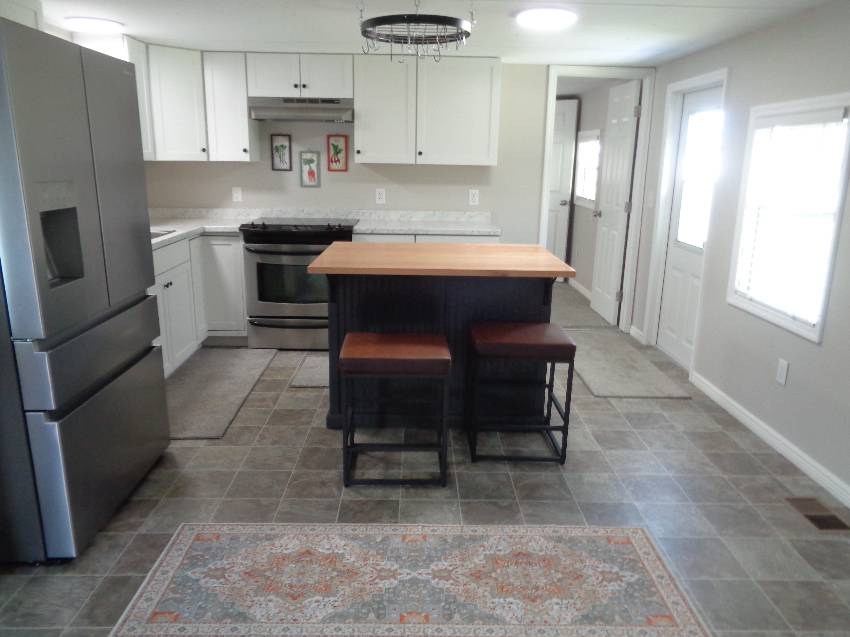 3731 Old Tampa Hwy Lot #10 a Lakeland, FL Mobile or Manufactured Home for Sale