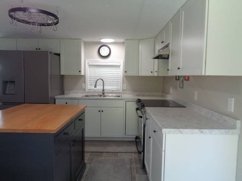 3731 Old Tampa Hwy Lot #10 a Lakeland, FL Mobile or Manufactured Home for Sale