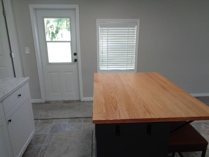3731 Old Tampa Hwy Lot #10 a Lakeland, FL Mobile or Manufactured Home for Sale