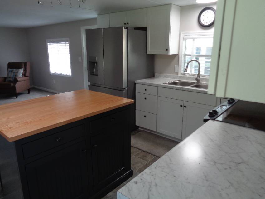 3731 Old Tampa Hwy Lot #10 a Lakeland, FL Mobile or Manufactured Home for Sale