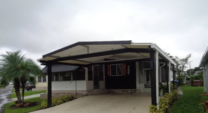 705 Stokely Ln a Lakeland, FL Mobile or Manufactured Home for Sale