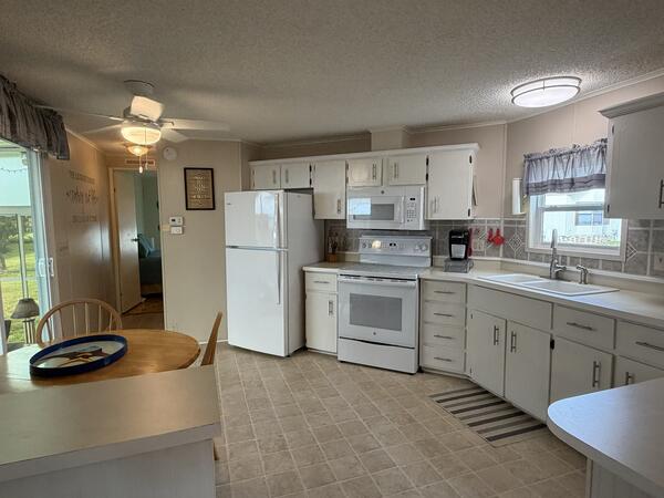 696 Century Lane a Winter Haven, FL Mobile or Manufactured Home for Sale