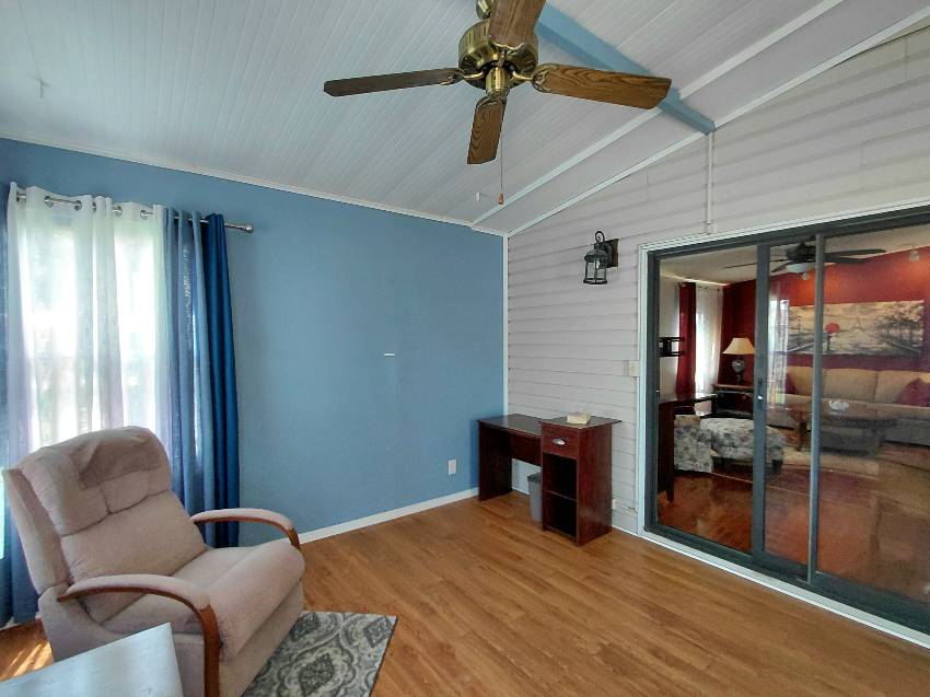 6253 Laramie Loop a Zephyrhills, FL Mobile or Manufactured Home for Sale