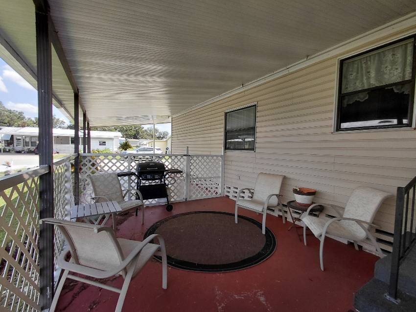 6253 Laramie Loop a Zephyrhills, FL Mobile or Manufactured Home for Sale