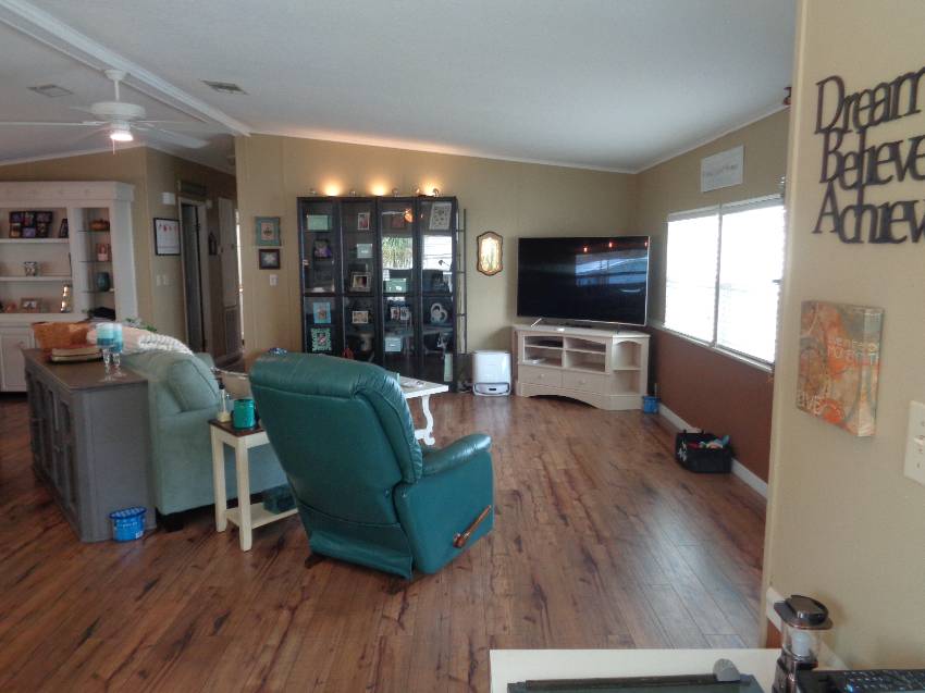 4507 Lakeland Harbor Loop a Lakeland, FL Mobile or Manufactured Home for Sale