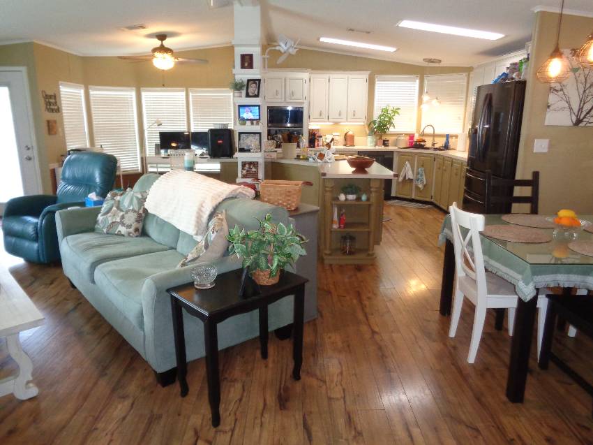 4507 Lakeland Harbor Loop a Lakeland, FL Mobile or Manufactured Home for Sale