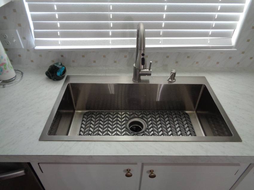 4562 Schooner Ave a Lakeland, FL Mobile or Manufactured Home for Sale
