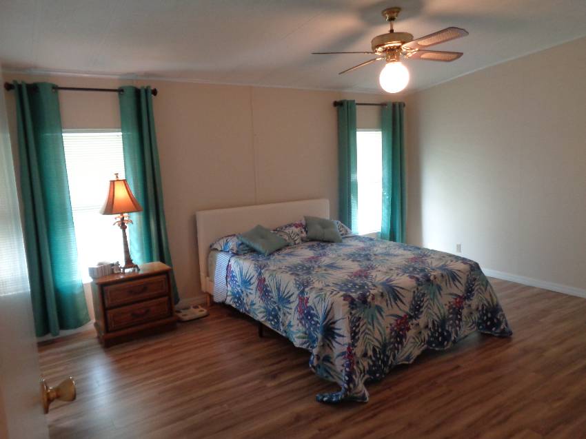 4562 Schooner Ave a Lakeland, FL Mobile or Manufactured Home for Sale