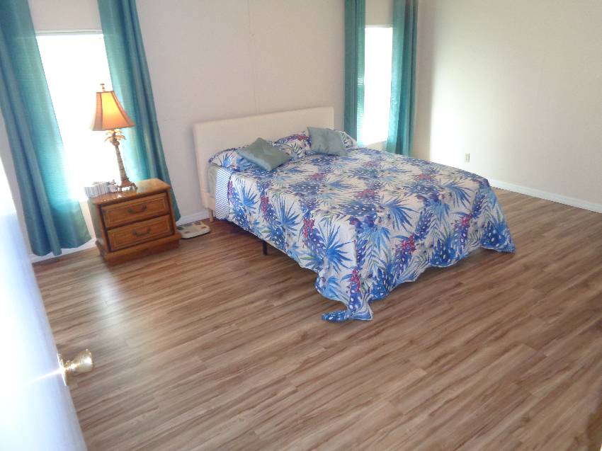 4562 Schooner Ave a Lakeland, FL Mobile or Manufactured Home for Sale