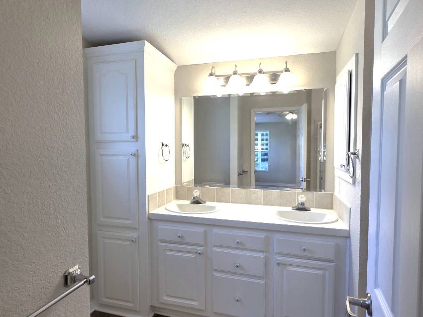 2520 S Pebble Brook Dr a Hudson, FL Mobile or Manufactured Home for Sale