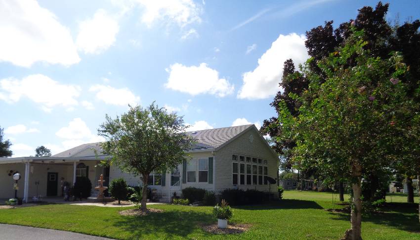 1663 Deverly Dr a Lakeland, FL Mobile or Manufactured Home for Sale