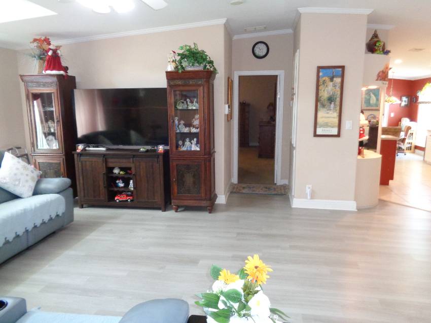 1663 Deverly Dr a Lakeland, FL Mobile or Manufactured Home for Sale