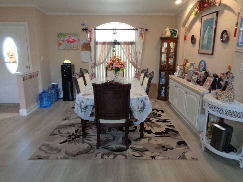 1663 Deverly Dr a Lakeland, FL Mobile or Manufactured Home for Sale