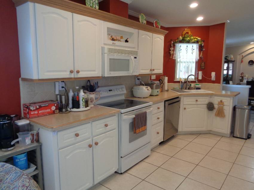 1663 Deverly Dr a Lakeland, FL Mobile or Manufactured Home for Sale