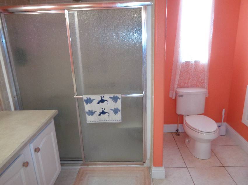 1663 Deverly Dr a Lakeland, FL Mobile or Manufactured Home for Sale