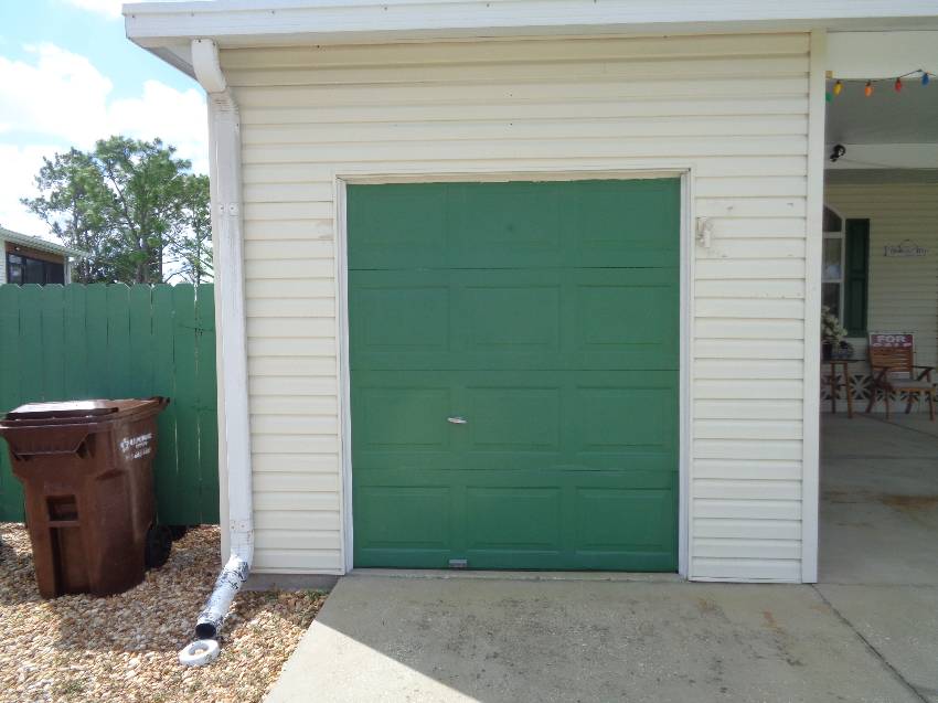1663 Deverly Dr a Lakeland, FL Mobile or Manufactured Home for Sale