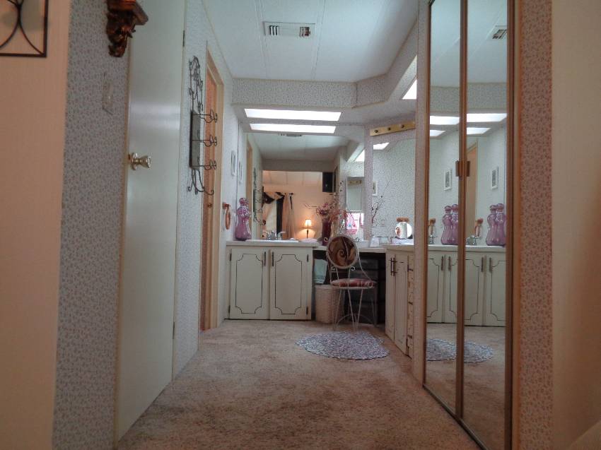 1470 Cactus Dr. a Lakeland, FL Mobile or Manufactured Home for Sale