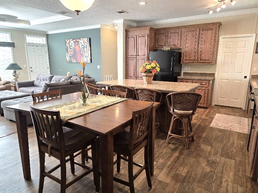 8344 W Charmaine Dr a Homosassa, FL Mobile or Manufactured Home for Sale