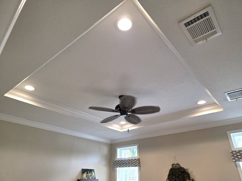 8344 W Charmaine Dr a Homosassa, FL Mobile or Manufactured Home for Sale