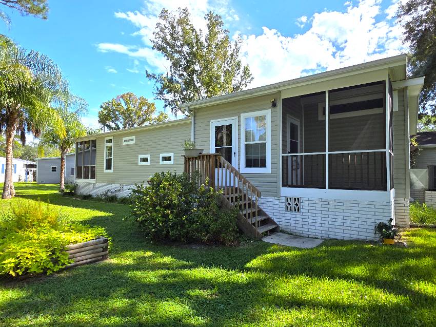 8344 W Charmaine Dr a Homosassa, FL Mobile or Manufactured Home for Sale