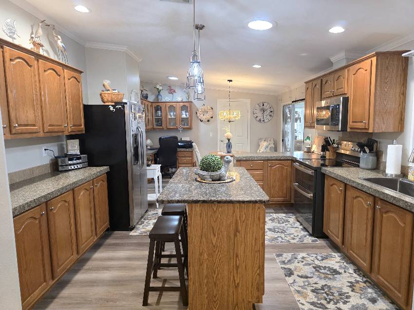 10745 S Ardmore Dr a Homosassa, FL Mobile or Manufactured Home for Sale