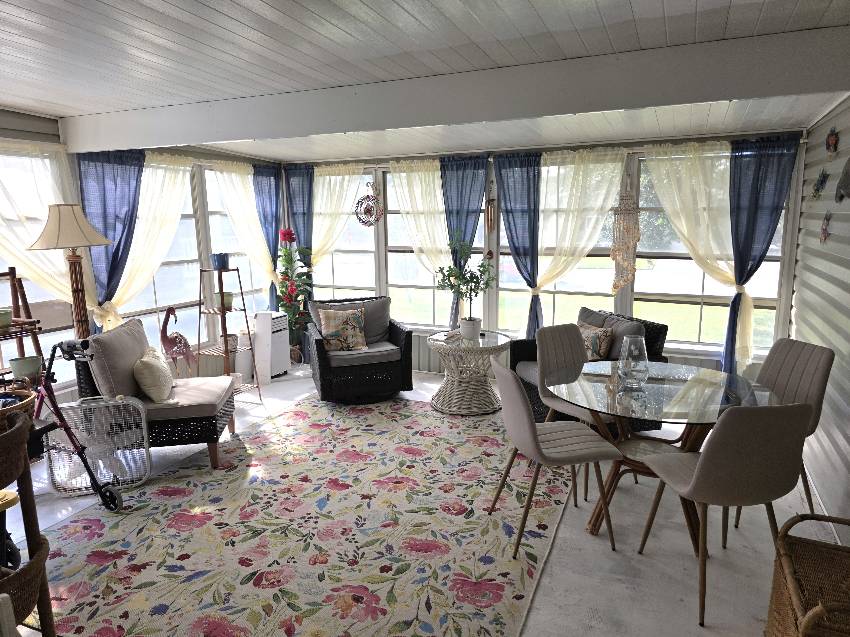 10745 S Ardmore Dr a Homosassa, FL Mobile or Manufactured Home for Sale