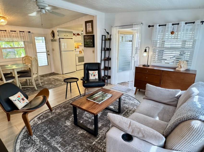 1100 Curlew Rd Lot 140 a Dunedin, FL Mobile or Manufactured Home for Sale