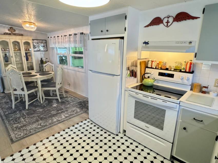 1100 Curlew Rd Lot 140 a Dunedin, FL Mobile or Manufactured Home for Sale