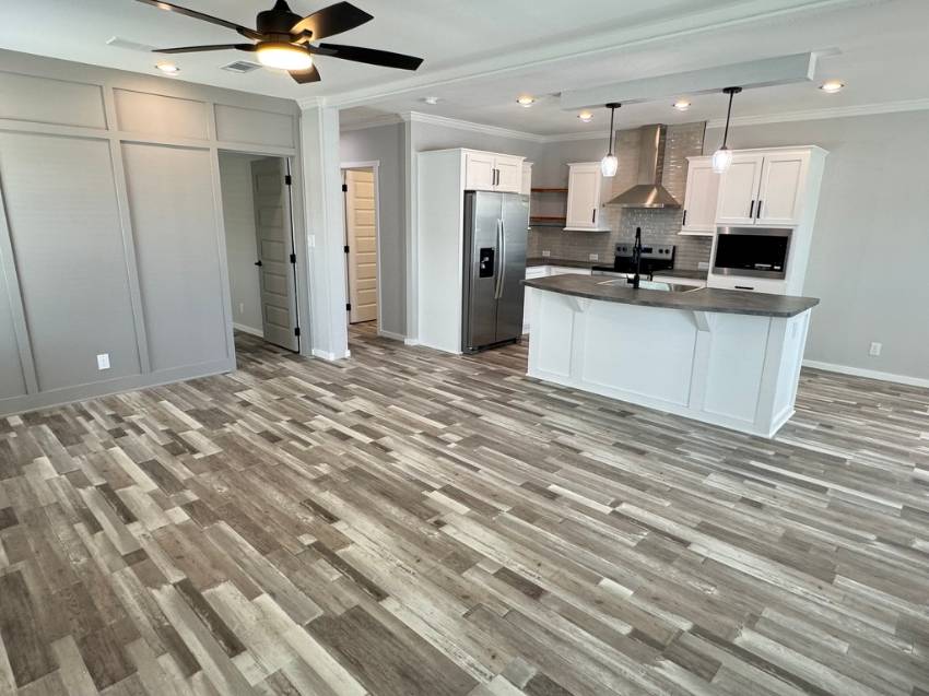 3706 Spinnaker Dr a Tampa, FL Mobile or Manufactured Home for Sale