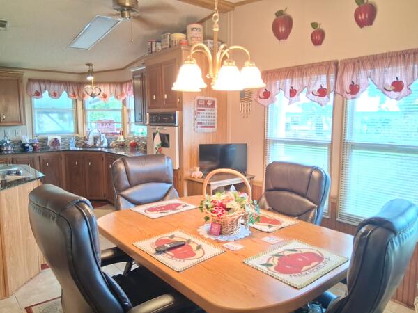 1506 Garrison a Lakeland, FL Mobile or Manufactured Home for Sale