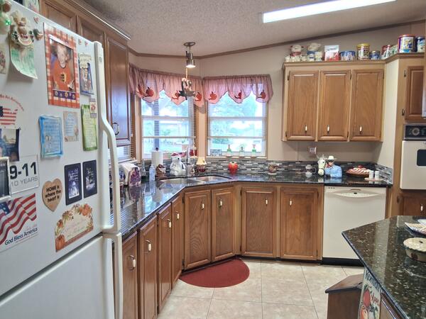 1506 Garrison a Lakeland, FL Mobile or Manufactured Home for Sale