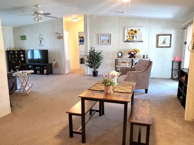 10731 S Ardmore Dr a Homosassa, FL Mobile or Manufactured Home for Sale