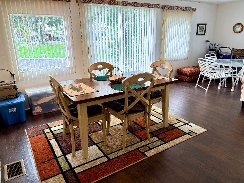 937 Kenoma W:  This Is A Steal Of A Deal On A 2/2 Home In Active 55+ Community.  3 Heated Pools, 3 Clubhouses, Pickleball, Te a Venice, FL Mobile or Manufactured Home for Sale