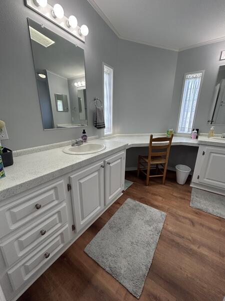 6510 Lacey Ln a Ellenton, FL Mobile or Manufactured Home for Sale