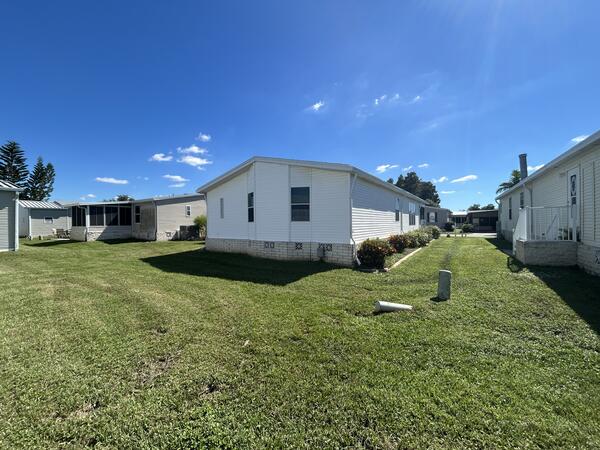 6510 Lacey Ln a Ellenton, FL Mobile or Manufactured Home for Sale