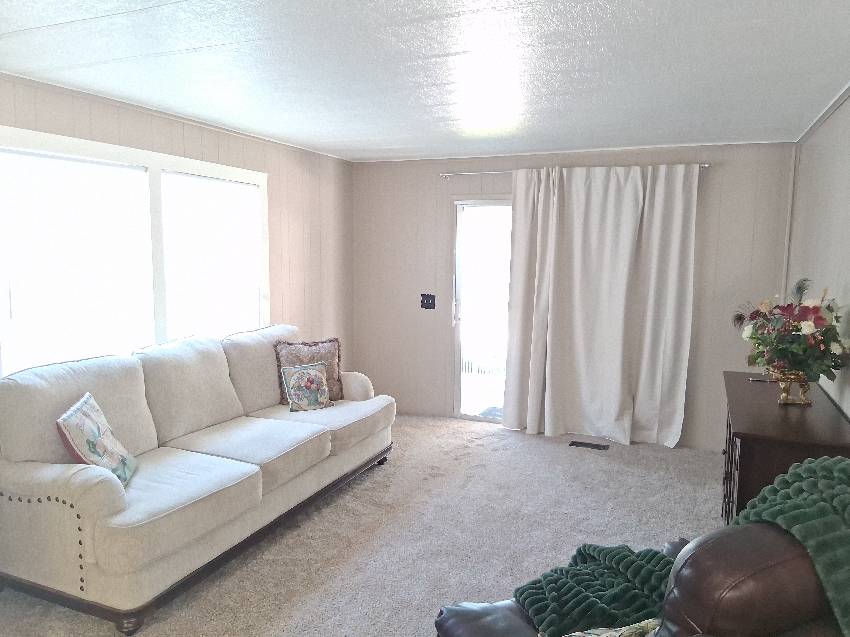 27 Bonisee Circle a Lakeland, FL Mobile or Manufactured Home for Sale