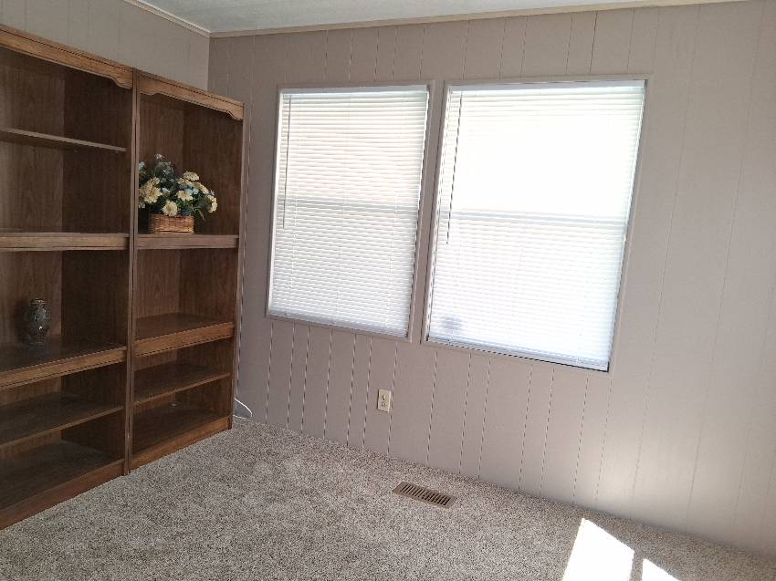 27 Bonisee Circle a Lakeland, FL Mobile or Manufactured Home for Sale